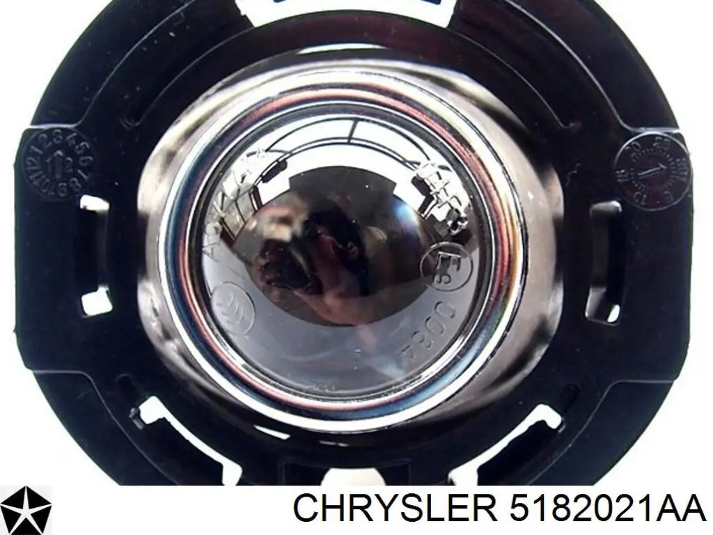 5182021AA Chrysler фара противотуманная левая/правая
