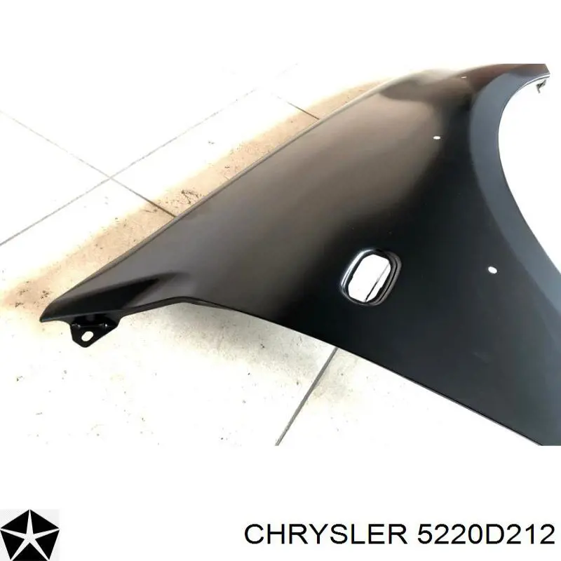 Крыло переднее правое 5220D212 Chrysler