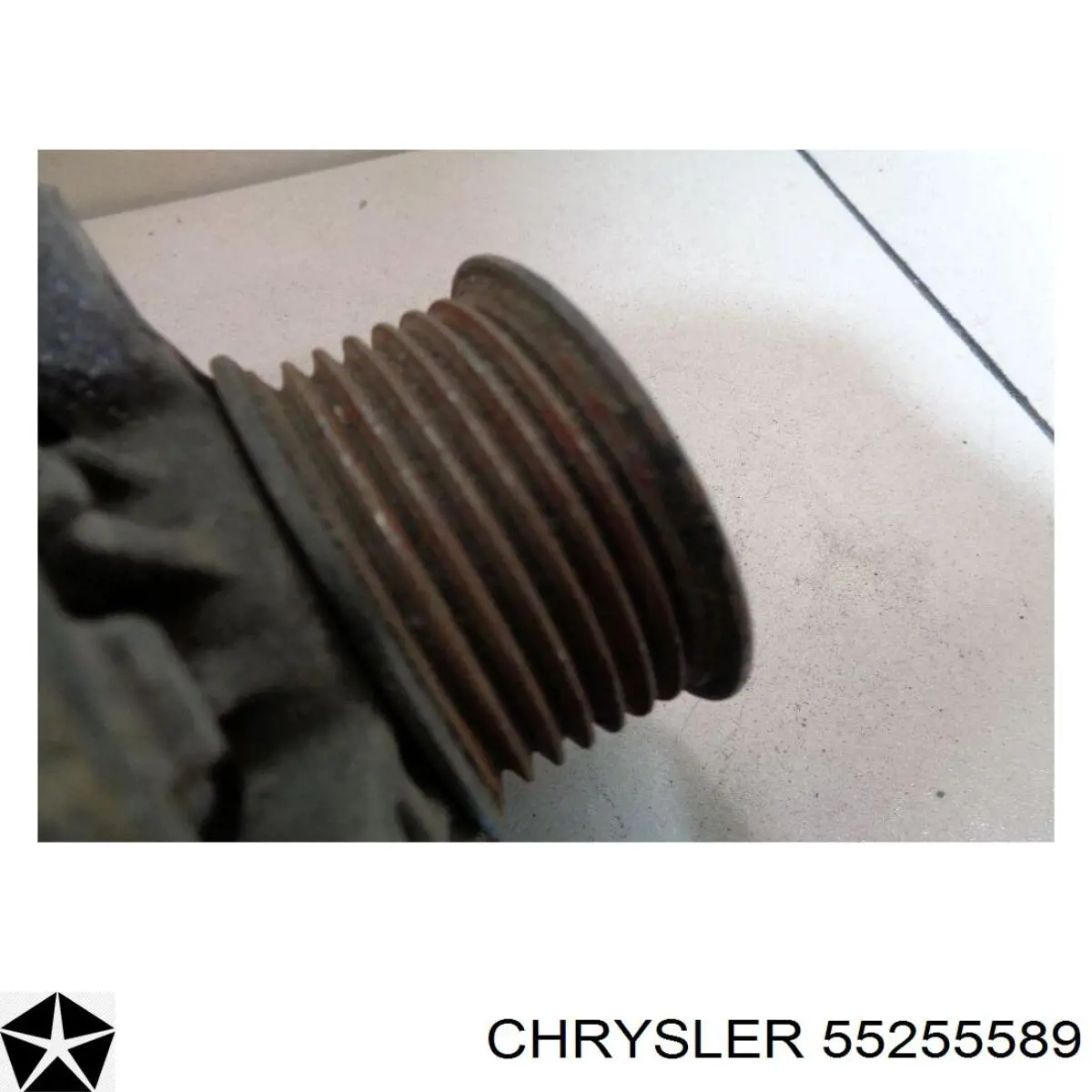 Задняя форточка левая Chrysler 55255589 цена, от 28.22 USD