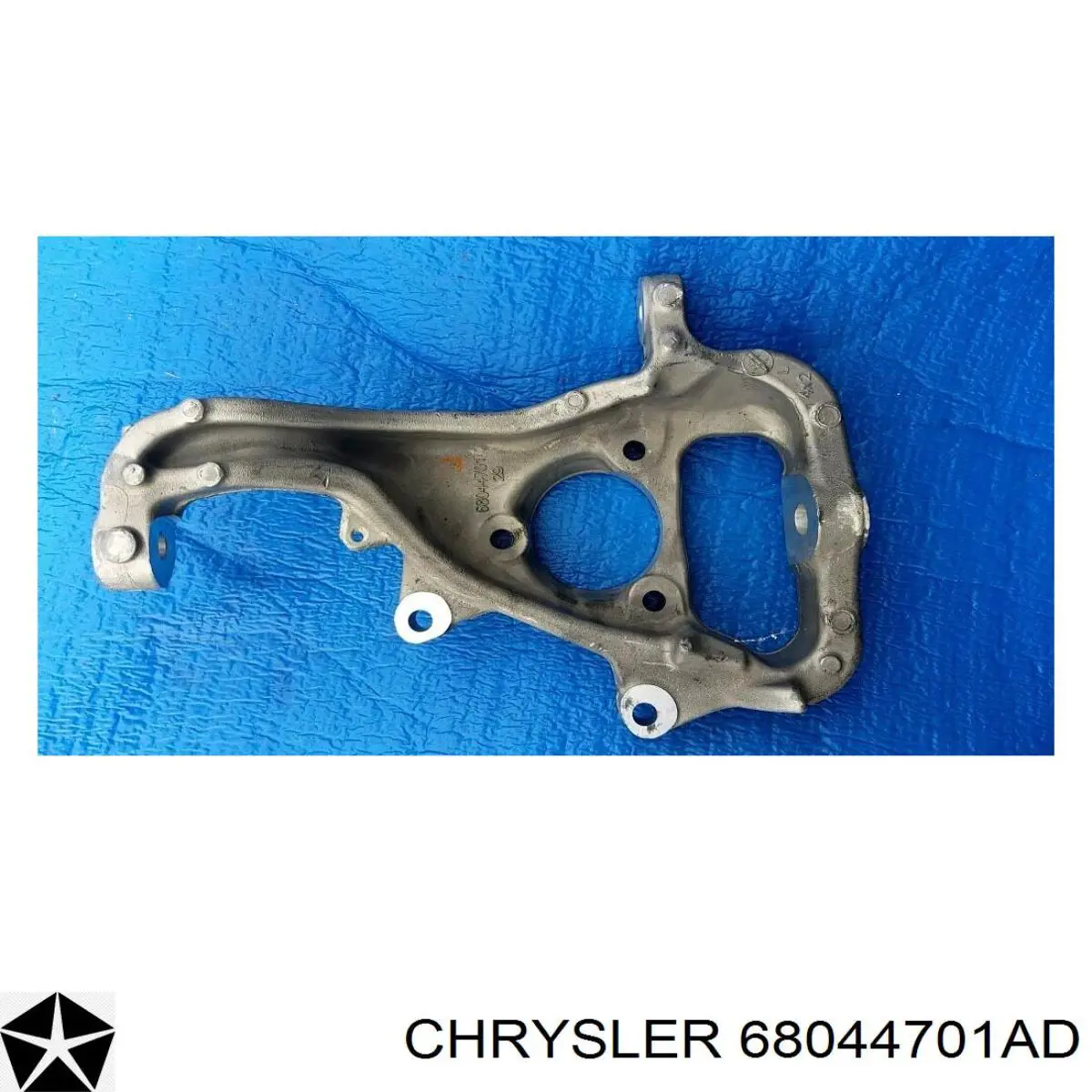 68044701AD Chrysler Цапфа - поворотный кулак передний, левый
