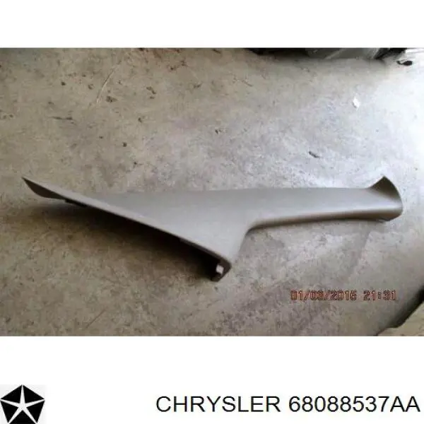 68088537AA Chrysler Автостекло