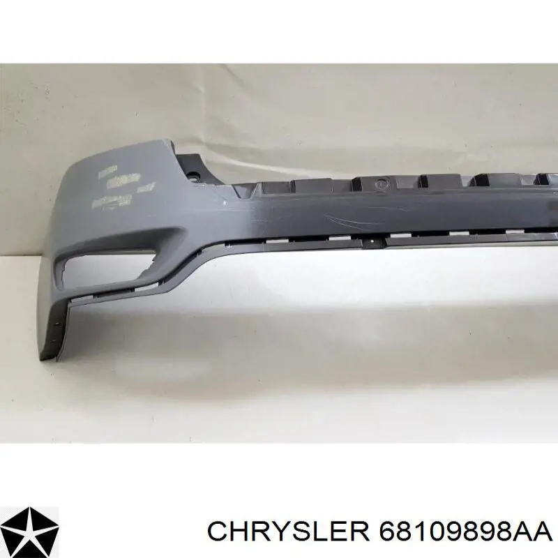 68109898AA Chrysler pára-choque traseiro