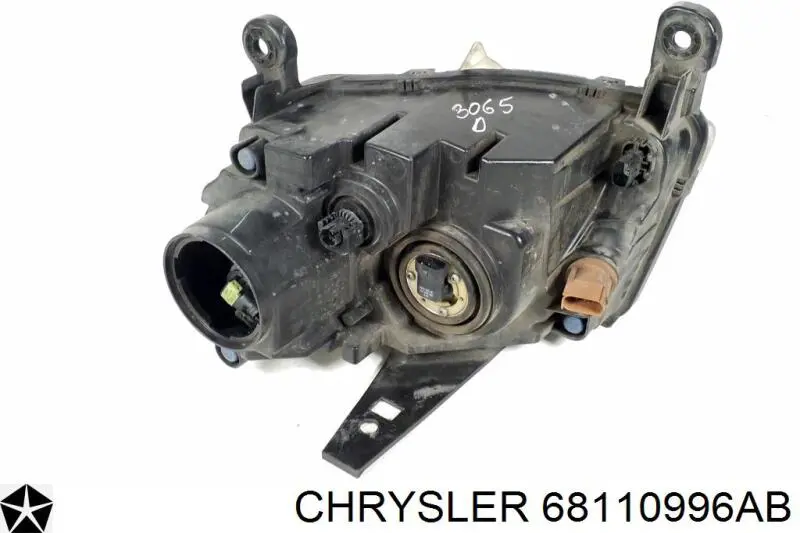68110996AB Chrysler Фара передняя правая
