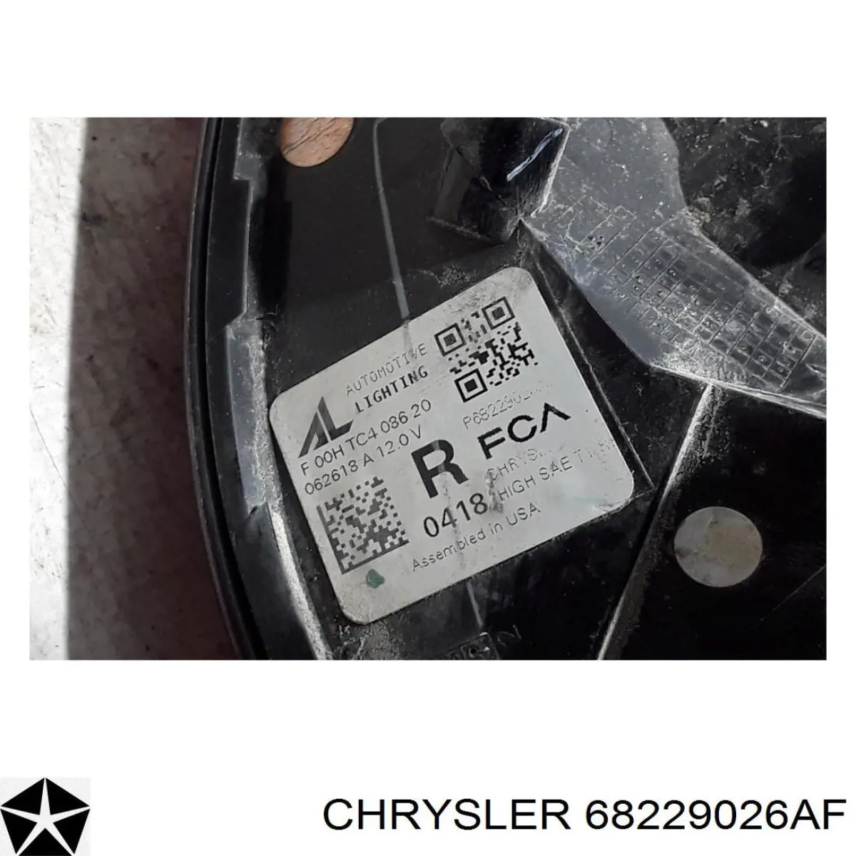 68229026AF Chrysler Задний правый внешний фонарь