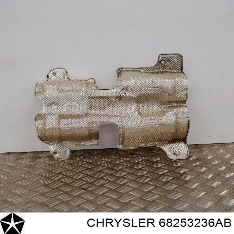 Купить 68253236AC Chrysler Защита двигателя правая