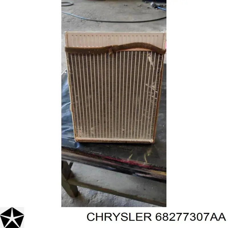 68277307AA Chrysler радиатор печки