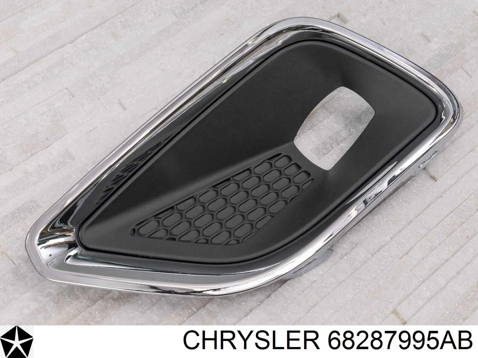 Купить 68287995AB Chrysler Противотуманная фара - вставка левая