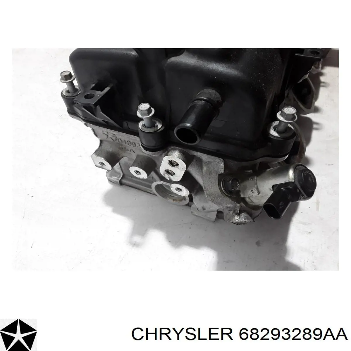 Головка блока цилиндров (ГБЦ) левая Chrysler 68293289AB цена, от 180.60 USD