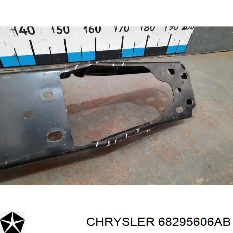Шина бампера переднего Chrysler 68295606AB цена, от 253.39 USD