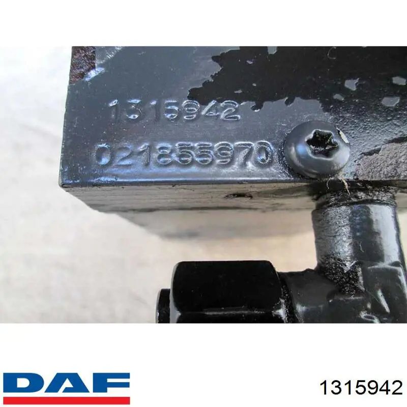 Купить 1315942 DAF Насос подъема кабины