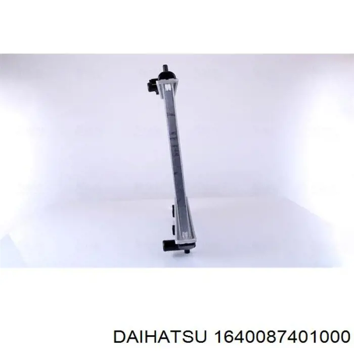 1640087401000 Daihatsu Радиатор основной