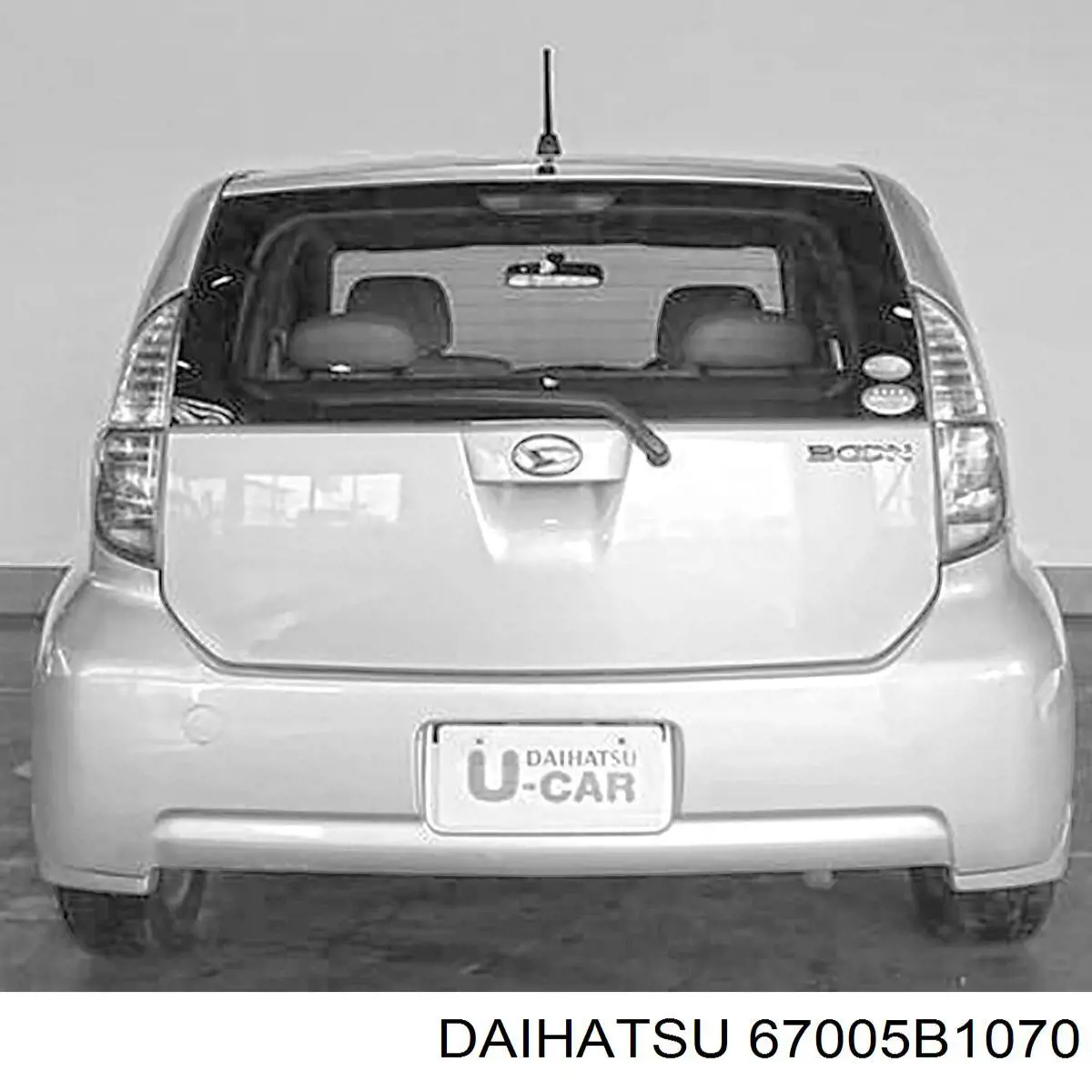 Задняя дверь на Daihatsu Sirion  M3