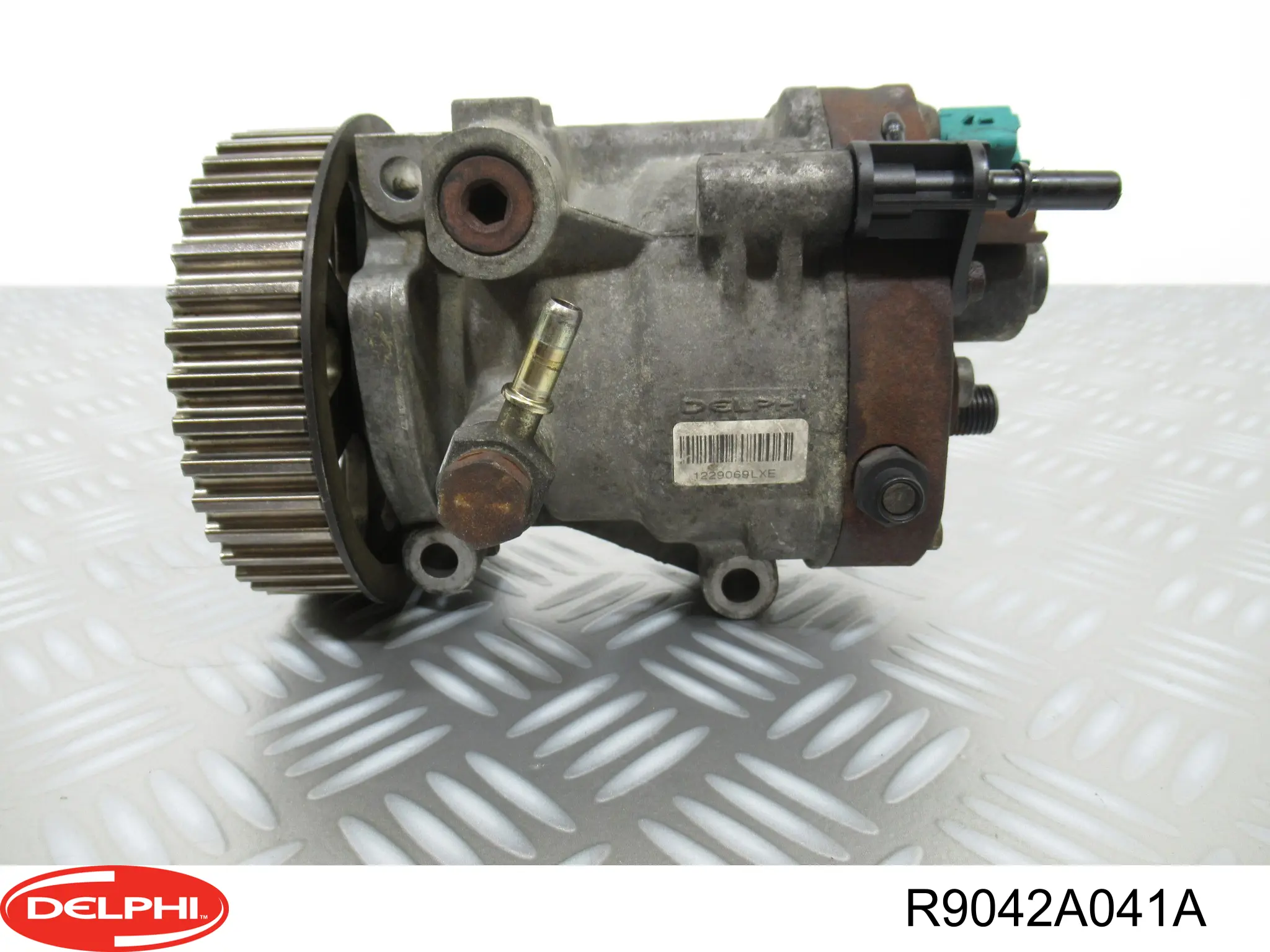 R9042A041A Delphi Насос топливный высокого давления (ТНВД)