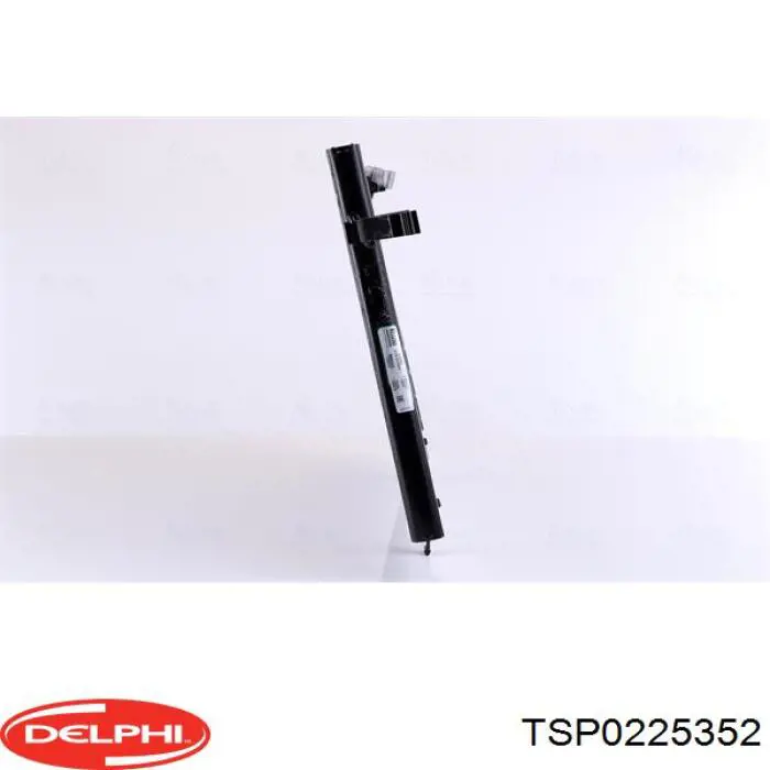 Радиатор кондиционера TSP0225352 Delphi