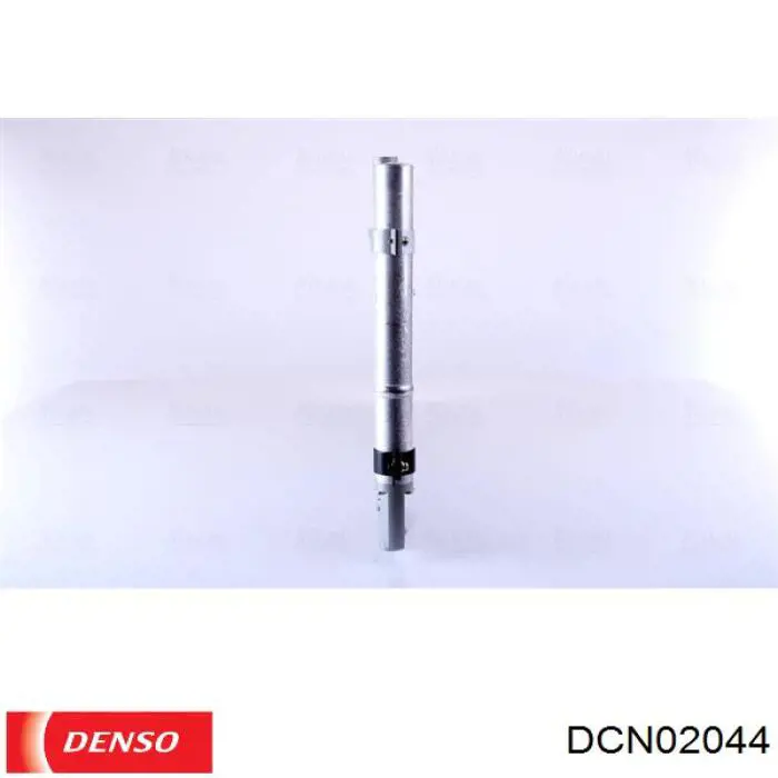 Радиатор кондиционера DCN02044 Denso