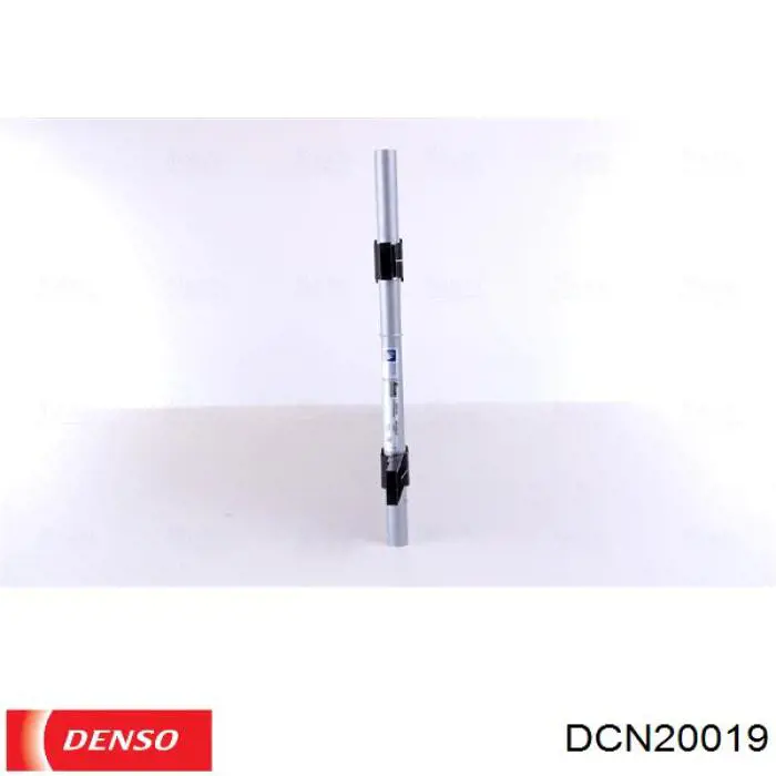 DCN20019 Denso radiador de aparelho de ar condicionado