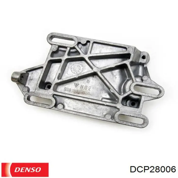 Компрессор кондиционера DCP28006 Denso