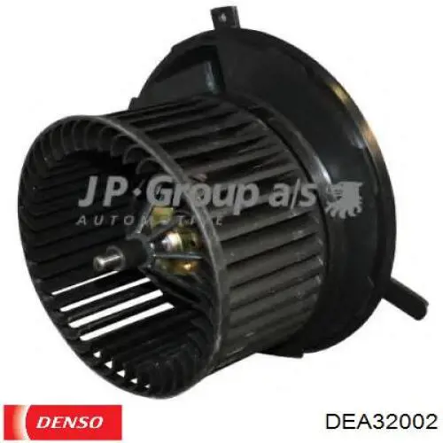 Моторчик печки Denso DEA32002
