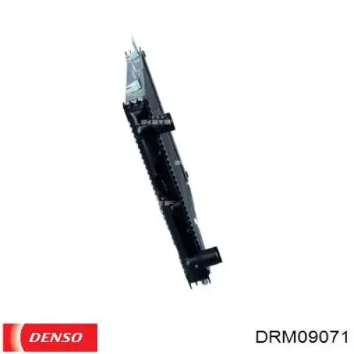 Радиатор охлаждения двигателя Denso DRM09071 цена, от 77.33 USD