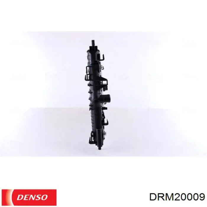 Radiador refrigeración del motor DRM20009 Denso