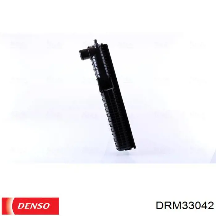 Радиатор DRM33042 Denso