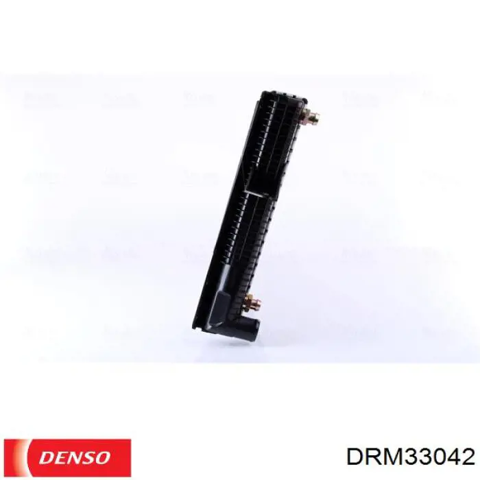 Radiador refrigeración del motor DRM33042 Denso
