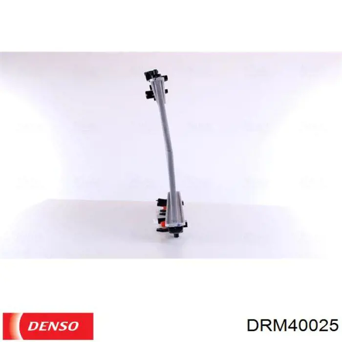 Радиатор DRM40025 Denso