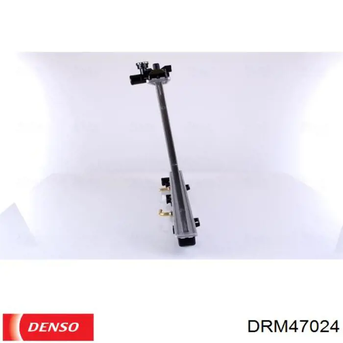 Купить DRM47024 Denso Радиатор водяной
