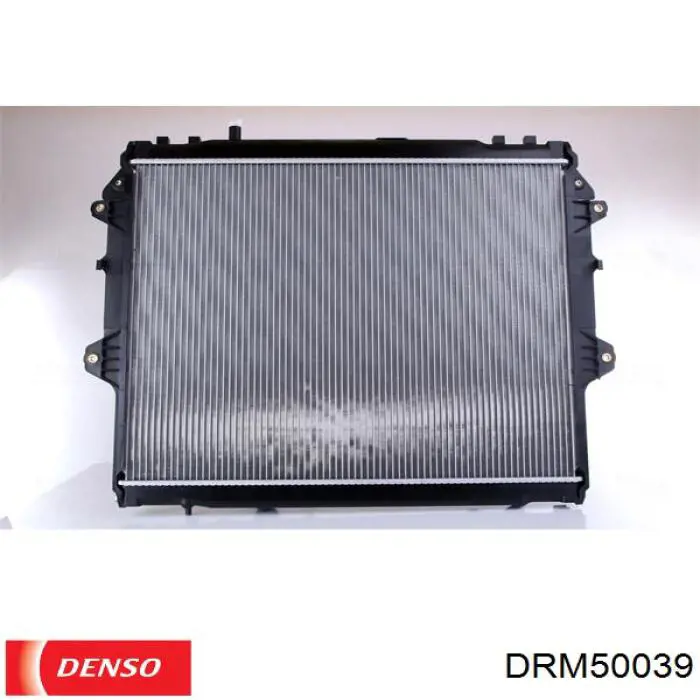 Radiador refrigeración del motor DRM50039 Denso