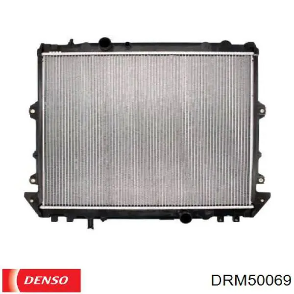 Radiador refrigeración del motor DRM50069 Denso