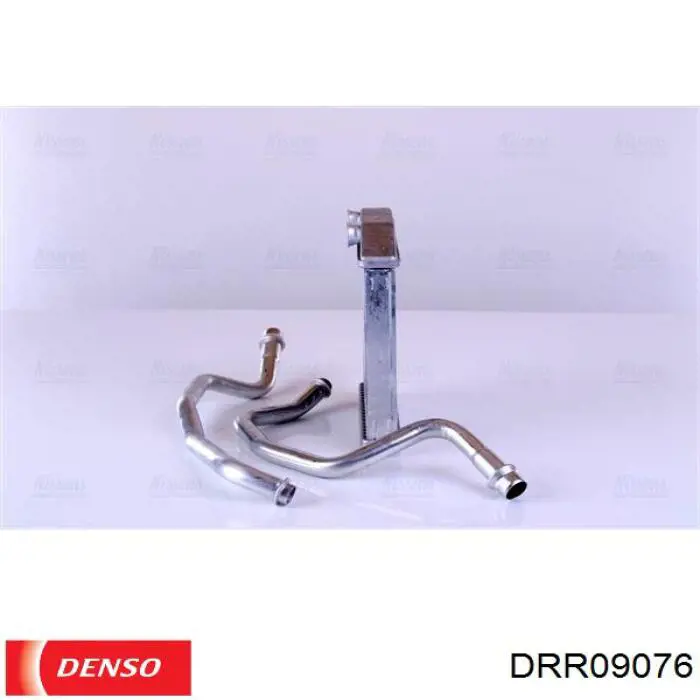 Купить DRR09076 Denso Радиатор печки