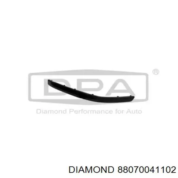 Молдинг бампера переднего правый 88070041102 Diamond/DPA