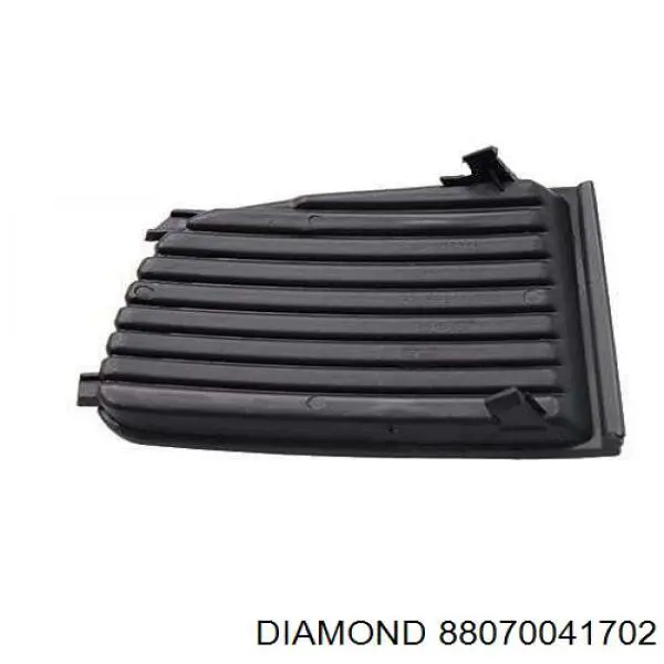 Накладка бампера переднего, правая Diamond/DPA 88070041702 цена, от 3.03 USD