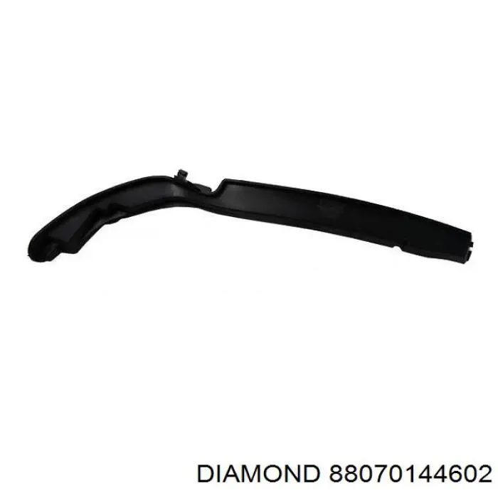 Купить 88070144602 Diamond/DPA Направляющая переднего бампера левая