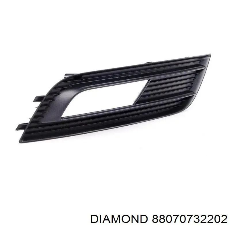 88070732202 Diamond/DPA решетка бампера переднего левая