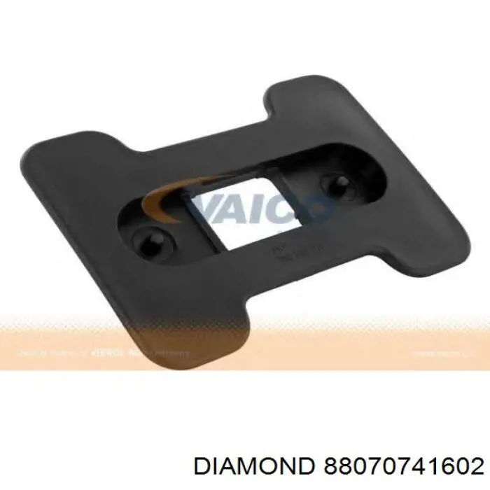 Крепление бамера правое Diamond/DPA 88070741602 цена, от 6.01 USD