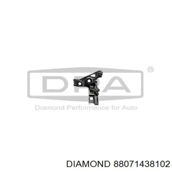 Суппорт (кронштейн) крепления заднего фонаря левый Diamond/DPA 88071438102