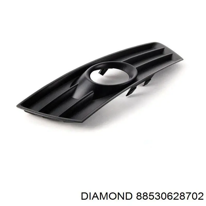 88530628702 Diamond/DPA решетка бампера переднего центральная