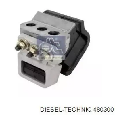Подушка (опора) двигателя передняя (сайлентблок) 480300 Diesel Technic