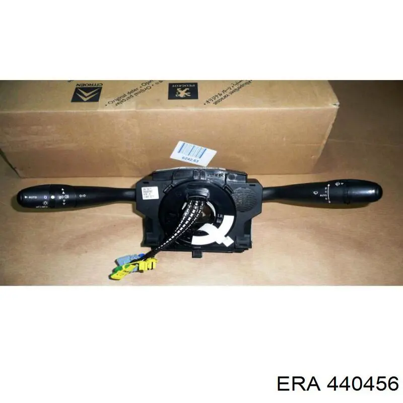 Comutador instalado na coluna da direção, montado ERA 440456 preço, a partir de 194,79 USD