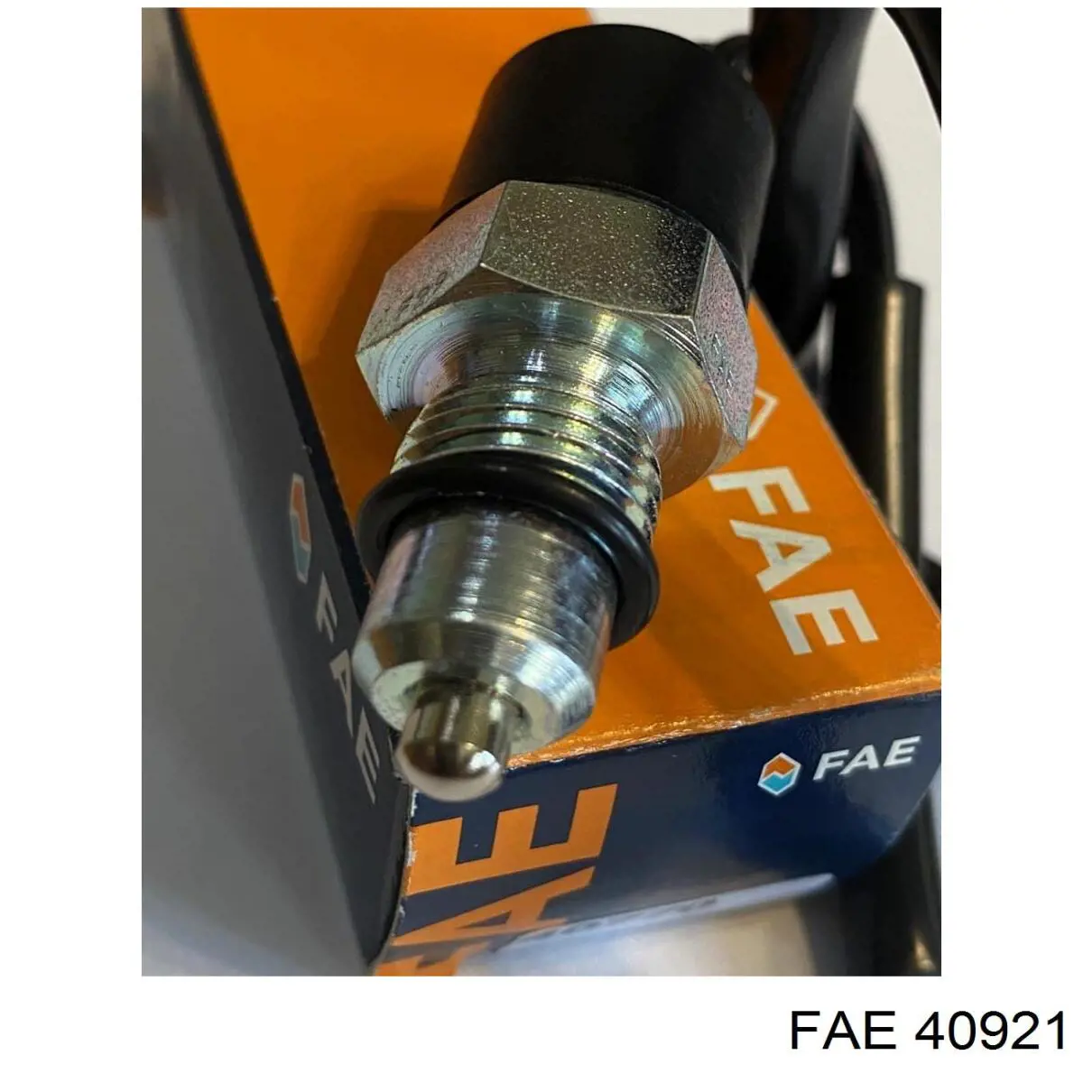 Включатель фонарей заднего хода FAE 40921 цена, от 10.36 USD