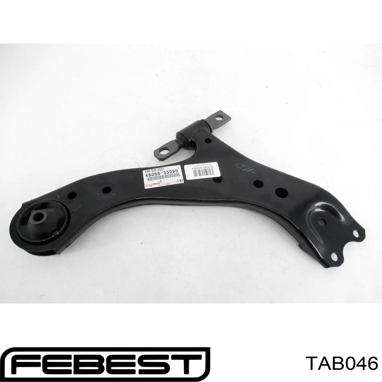 TAB046 Febest Сайлентблок нижнего переднего рычага