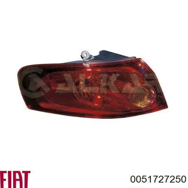  Фонарь задний левый внешний Fiat Croma 2