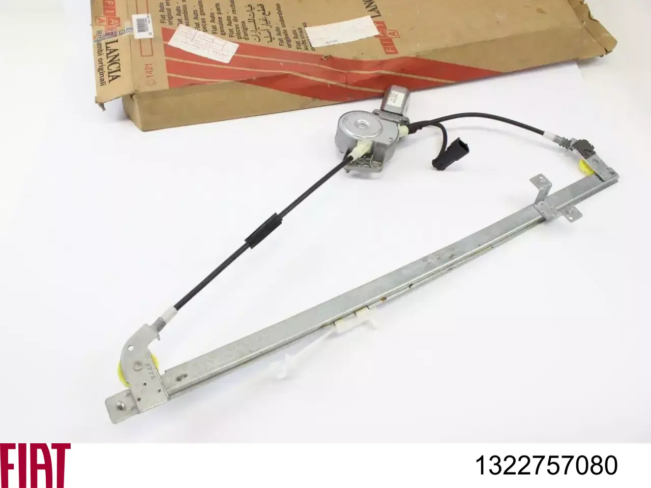 Стеклоподъемник передней правой двери Fiat/Alfa/Lancia 1322757080 цена, от 8.72 USD