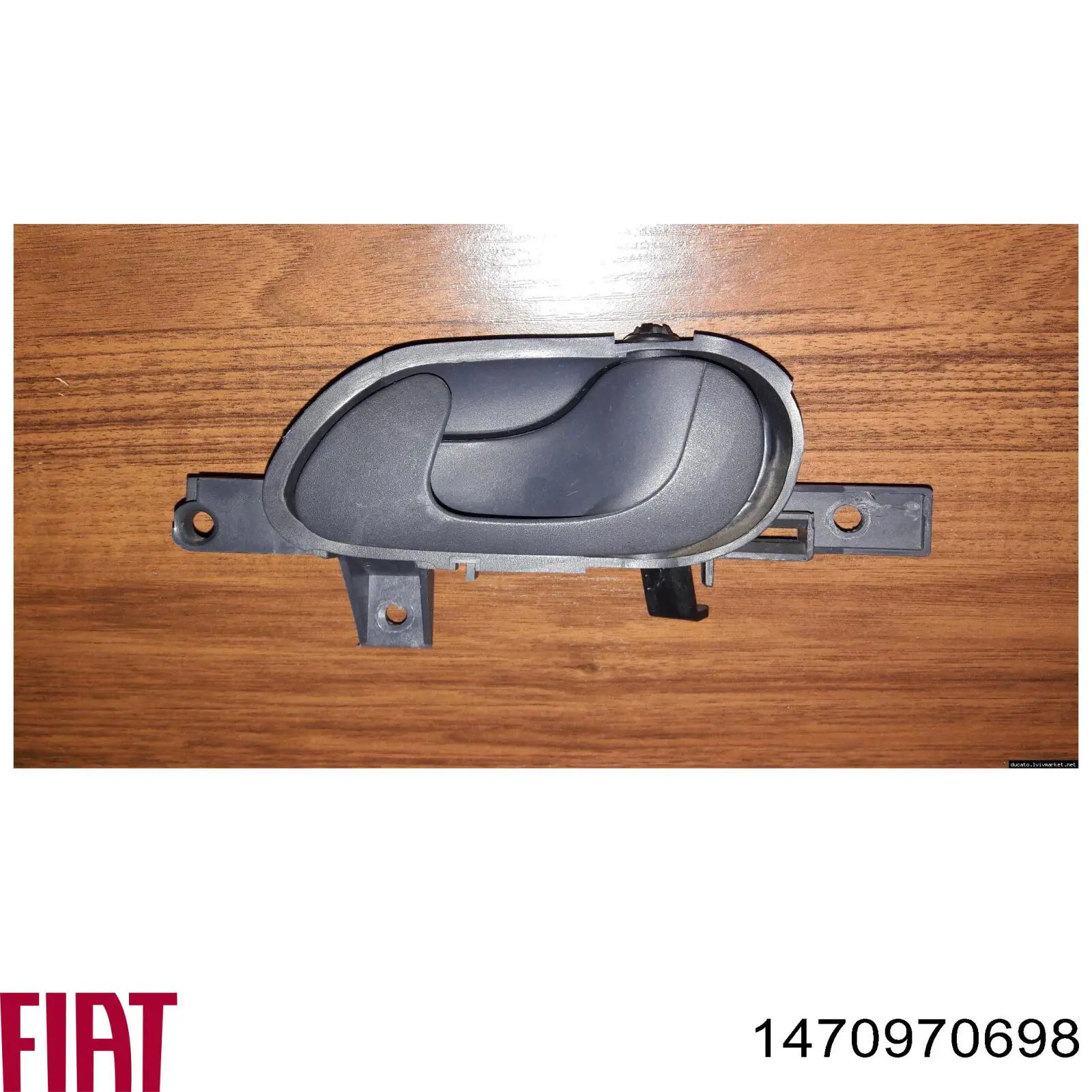 1470970698 Fiat/Alfa/Lancia maçaneta interna direita da porta dianteira