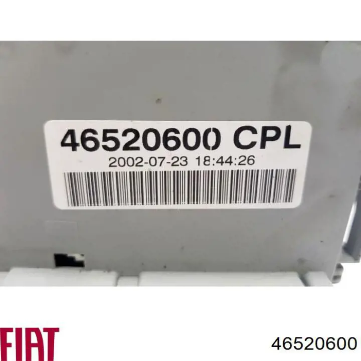 Блок предохранителей задний, салонный Fiat/Alfa/Lancia 46520600