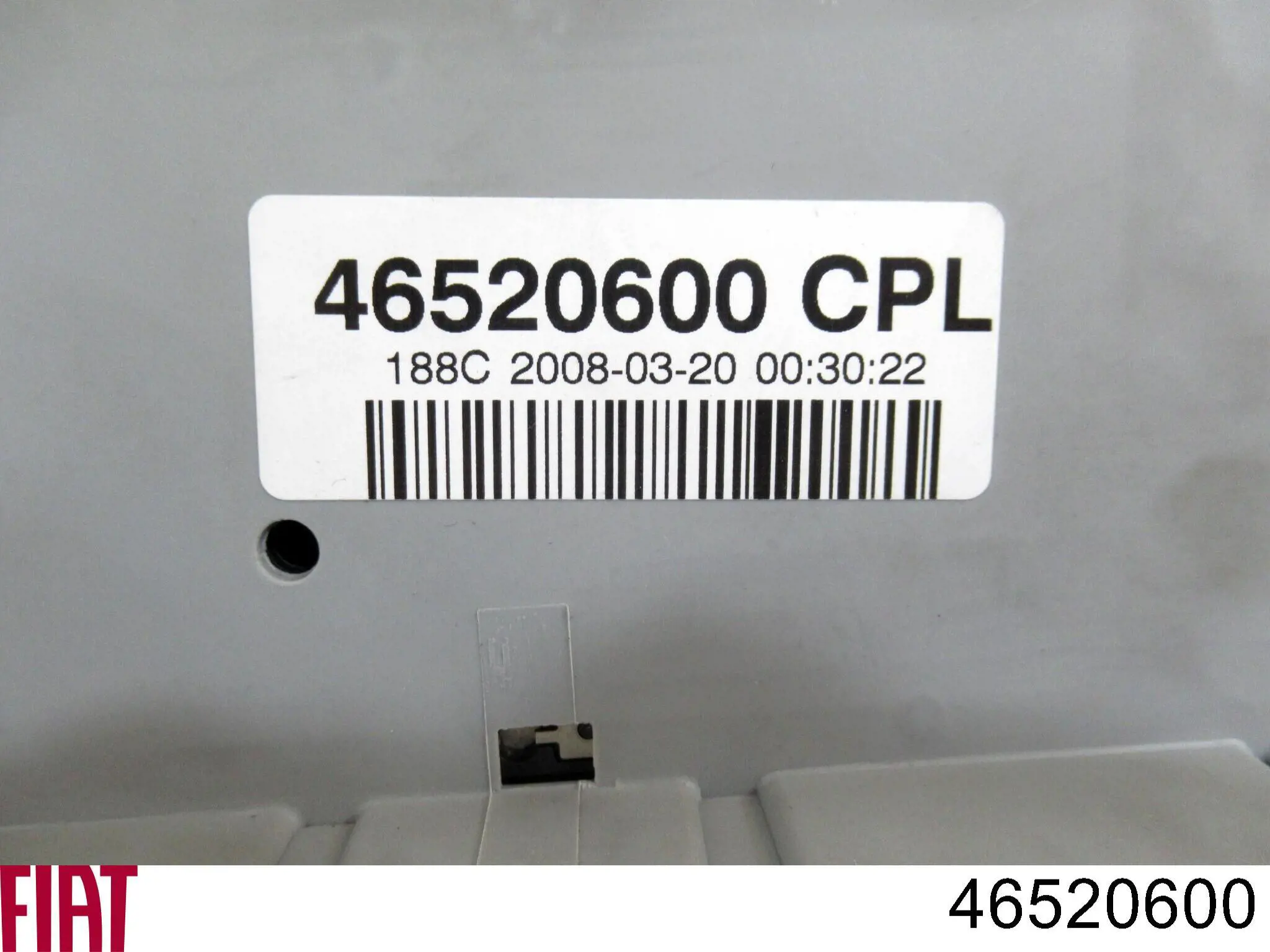 Купить 46520600 Fiat/Alfa/Lancia Блок предохранителей задний салонный