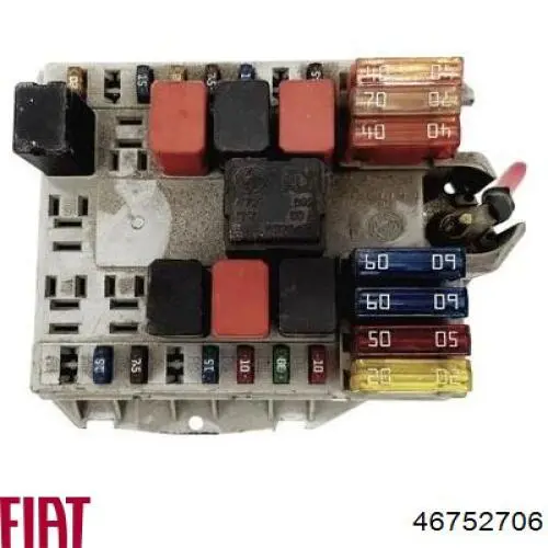 46752706 Fiat/Alfa/Lancia Монтажный блок предохранителей