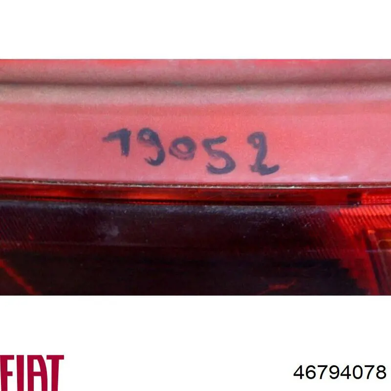 Задняя левая фара Fiat/Alfa/Lancia 286201 цена, от 38.01 USD