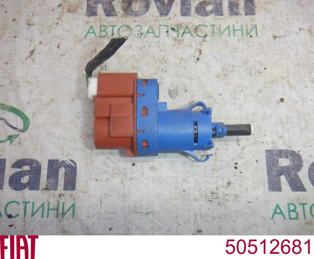 Лягушка Fiat/Alfa/Lancia 50512681 цена, от 5.62 USD